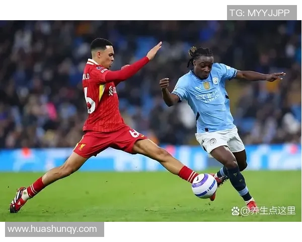 足球明星激情瞬间展现球衣风采引发球迷热烈追捧与期待